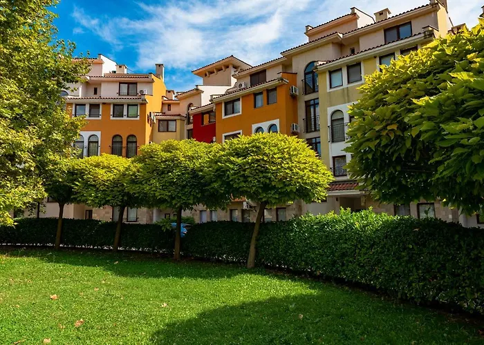 Menada Ravda Apartment *