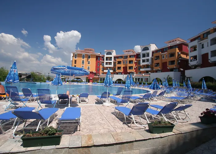 Menada Ravda Apartment