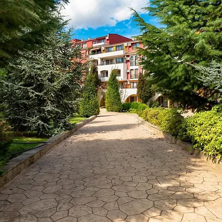 Апартаменты Menada Ravda Ахелой